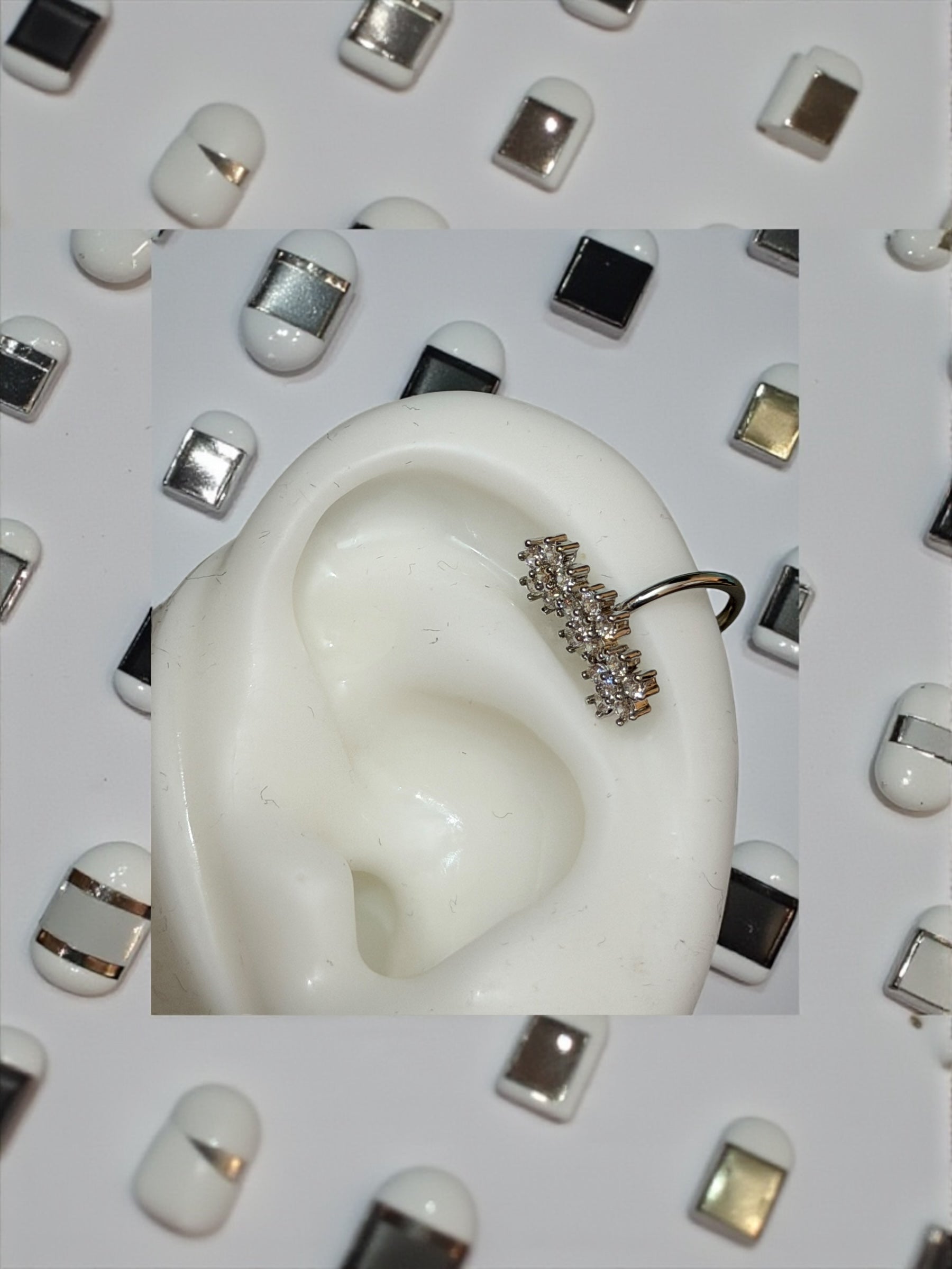 Ear cuff fiorellini