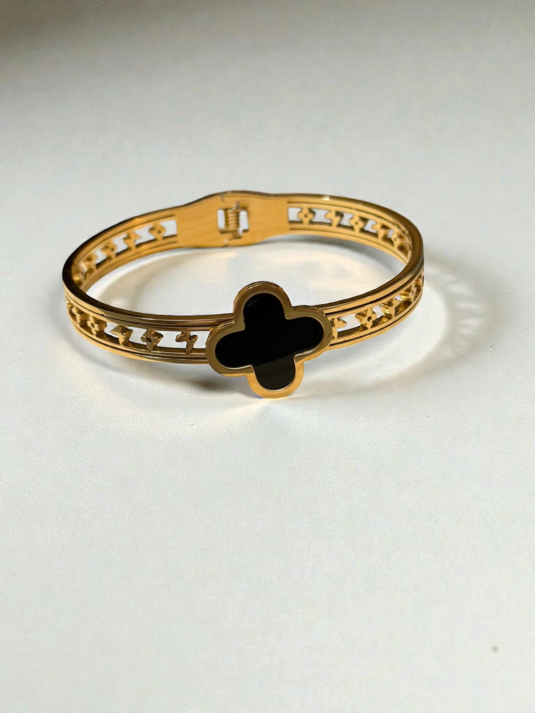 Bracciale rigido Van